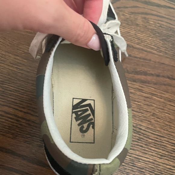 Vans size 9 very good condition!! - Picture 4 of 4